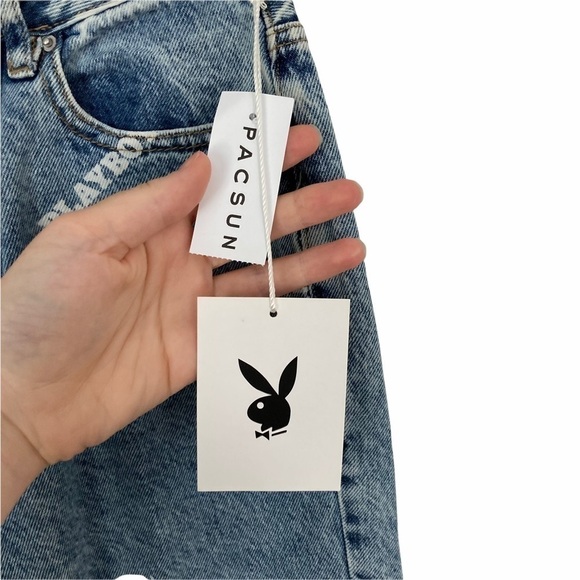 PACSUN X PLAYBOY Bunny Print 90s Boyfriend Jeans - Picture 9 of 11